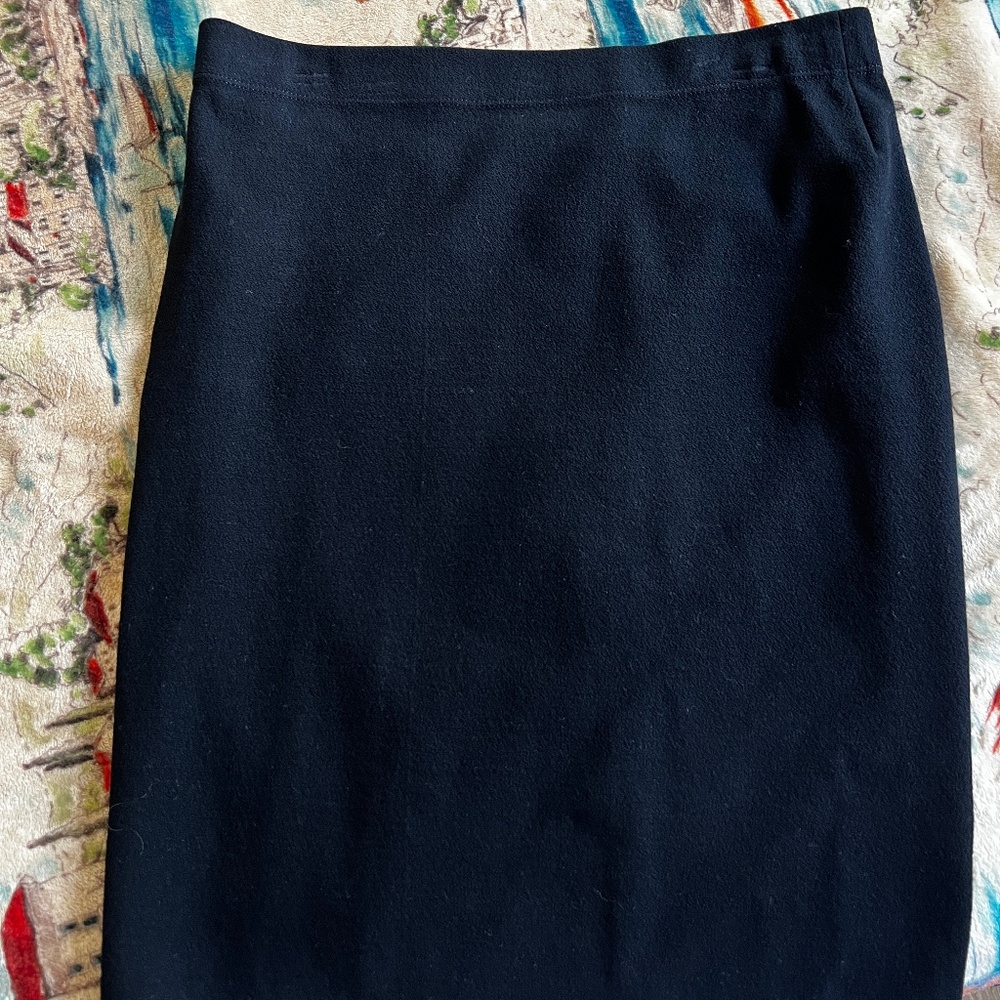 Vince Black Textured Ponte Pencil Skirt - Size Medium